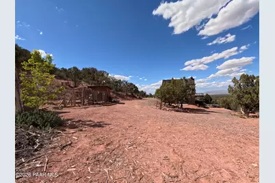 33867 W Whiskey River Road, Seligman, AZ 86337 - Photo 39