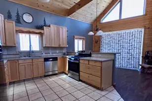 33867 W Whiskey River Rd, Seligman, AZ 86337 - Photo 11