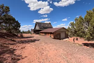 33867 W Whiskey River Rd, Seligman, AZ 86337 - Photo 33