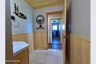 33867 W Whiskey River Road, Seligman, AZ 86337 - Photo 15