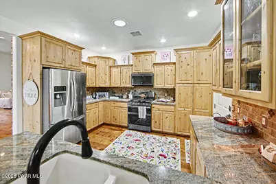 2990 La Questa, Prescott, AZ 86305 - Photo 11