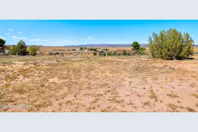 780 W Willow Wind Trail, Paulden, AZ 86334 - Photo 11