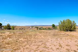 780 W Willow Wind Tr, Paulden, AZ 86334 - Photo 11