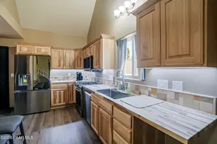 20530 E Wagon Way, Mayer, AZ 86333 - Photo 13