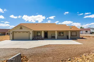 14660 E Cielo Vista Ln, Dewey-Humboldt, AZ 86327 - Photo 1