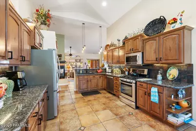 5382 N Pierce Lane, Prescott Valley, AZ 86314 - Photo 13