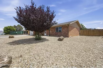 9479 E Rancho Vista Drive, Prescott Valley, AZ 86314 - Photo 5