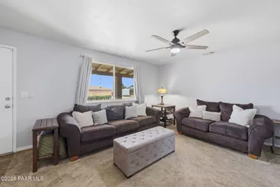 9479 E Rancho Vista Drive, Prescott Valley, AZ 86314 - Photo 9