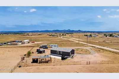 27179 N Wild Mountain Way, Paulden, AZ 86334 - Photo 23