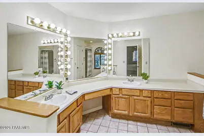 1930 Crossroads #4, Prescott, AZ 86305 - Photo 15