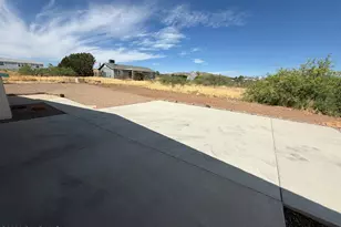 20239 E Zaragoza Dr, Cordes Lakes, AZ 86333 - Photo 37