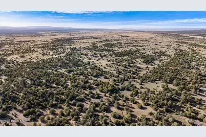 8475 W Meadowlark Road, Prescott, AZ 86305 - Photo 17
