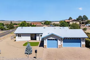 11601 E Concho Canyon, Dewey-Humboldt, AZ 86327 - Photo 1