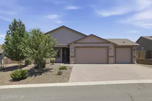 377 Grafton Ct, Chino Valley, AZ 86323 - Photo 1