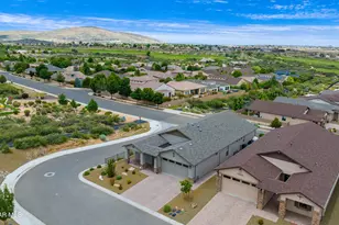 7630 E Midnight Way, Prescott Valley, AZ 86314 - Photo 3