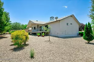 7184 E Pioneer Ln, Prescott Valley, AZ 86314 - Photo 19
