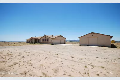3555 W Big Chino Road, Paulden, AZ 86334 - Photo 3