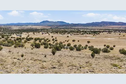 0 E Great Place, Paulden, AZ 86334 - Photo 3