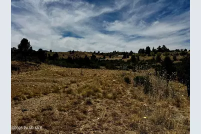 16776 W Trap Road, Peeples Valley, AZ 86332 - Photo 9