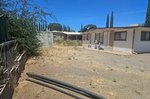 17089 E Lakeview Dr, Mayer, AZ 86333 - Photo 19