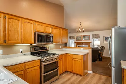 772 N Old Chisholm Trail, Dewey-Humboldt, AZ 86327 - Photo 9