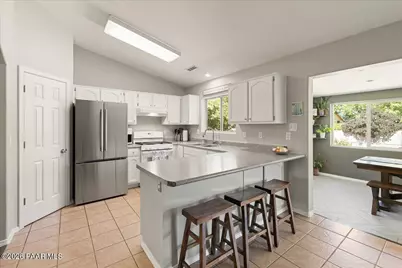5485 N Robert Road, Prescott Valley, AZ 86314 - Photo 9
