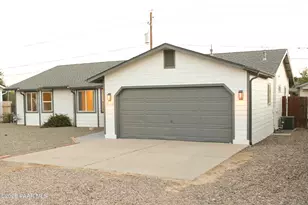 8558 E Manley Dr, Prescott Valley, AZ 86314 - Photo 3