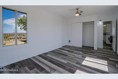 9330 S Donald Trail, Kirkland, AZ 86332 - Photo 21