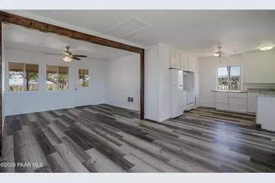 9330 S Donald Trail, Kirkland, AZ 86332 - Photo 9