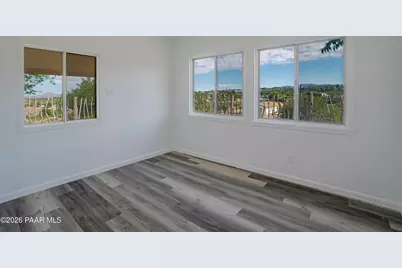 9330 S Donald Trail, Kirkland, AZ 86332 - Photo 13