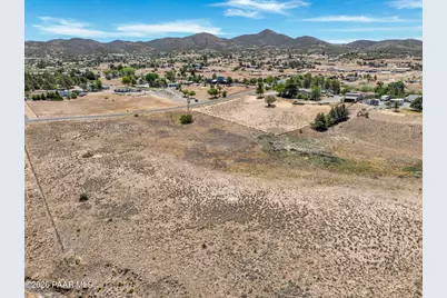 2394 S Sierra Drive, Dewey-Humboldt, AZ 86327 - Photo 17