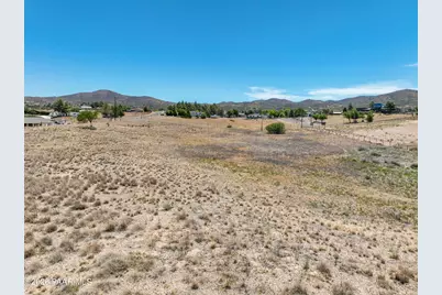 2394 S Sierra Drive, Dewey-Humboldt, AZ 86327 - Photo 27