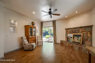 322 N Washington Ave, Prescott, AZ 86301 - Photo 21