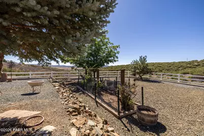 285 S Brookstone Drive, Dewey-Humboldt, AZ 86327 - Photo 33