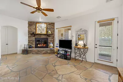 285 S Brookstone Drive, Dewey-Humboldt, AZ 86327 - Photo 19