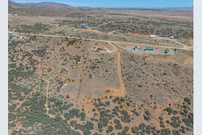 9355 E Wolf Road, Dewey-Humboldt, AZ 86327 - Photo 67