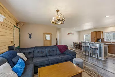 9355 E Wolf Road, Dewey-Humboldt, AZ 86327 - Photo 7