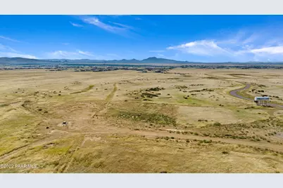 9126 N Velvet Forest Way, Prescott Valley, AZ 86315 - Photo 17