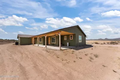 1755 W Grantham Ranch Road, Wickenburg, AZ 85390 - Photo 3