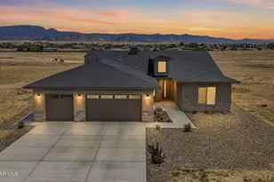 9885 N Sharp Trl, Prescott Valley, AZ 86315 - Photo 1