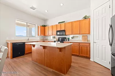 5649 N Bentley Court, Prescott Valley, AZ 86314 - Photo 11