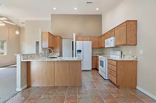 1860 N Mulberry, Prescott Valley, AZ 86314 - Photo 7