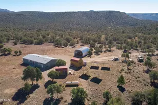 2404 S Knight Creek Rd, Kingman, AZ 86401 - Photo 49