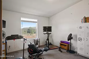 2404 S Knight Creek Rd, Kingman, AZ 86401 - Photo 21