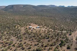 2404 S Knight Creek Rd, Kingman, AZ 86401 - Photo 51