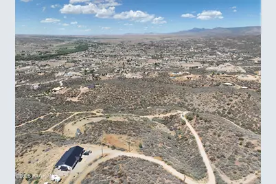 14355 E Rattlesnake Trail, Dewey-Humboldt, AZ 86333 - Photo 9
