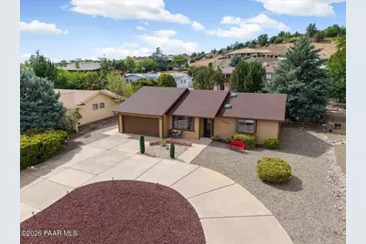 11200 E Manzanita Trail, Dewey-Humboldt, AZ 86327 - Photo 1