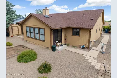 11200 E Manzanita Trail, Dewey-Humboldt, AZ 86327 - Photo 19