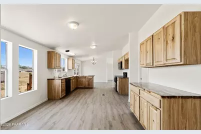 24175 N Los Angeles Street, Paulden, AZ 86334 - Photo 7