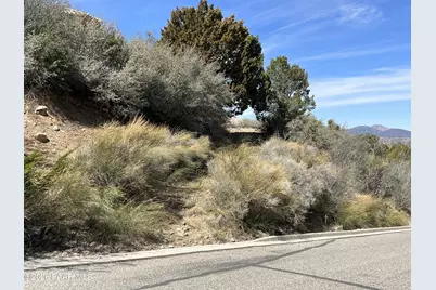 817 City Lights, Prescott, AZ 86303 - Photo 9